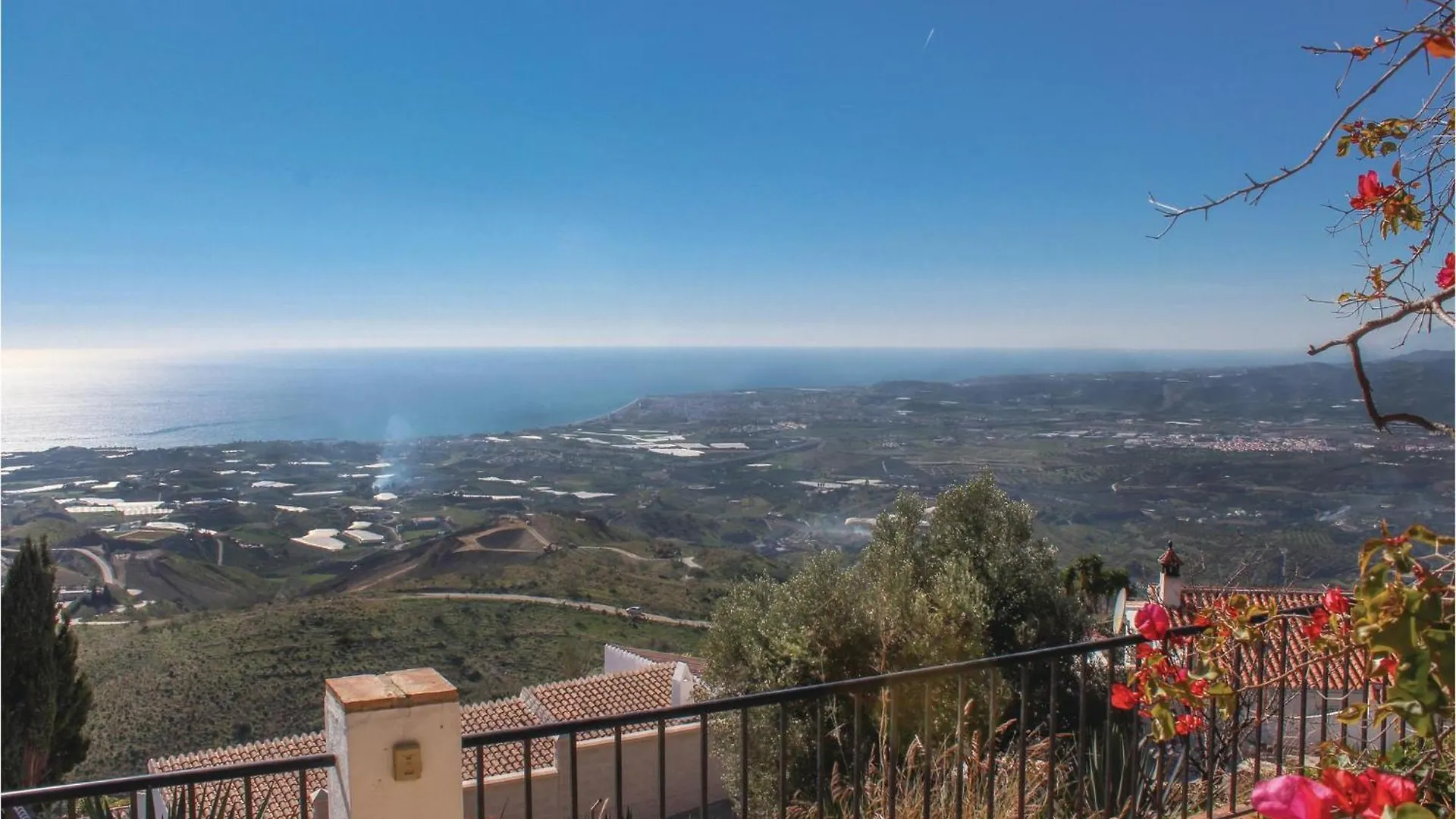 Tatil Evi Beautiful Home In Algarrobo With Wifi İspanya